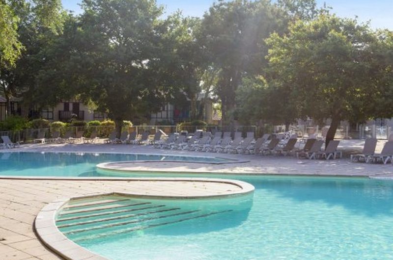 12 – Piscine-op