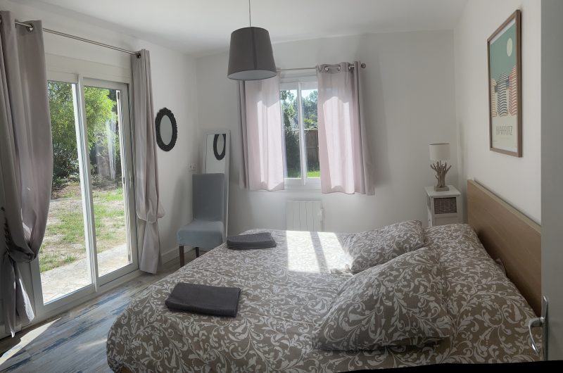16. chambre 2 Biarritz rdc