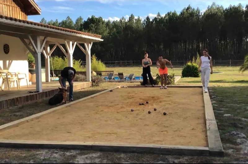 2023 – ESTI – Henry’s Lodge – Terrain pétanque – ©H. Gadeyne