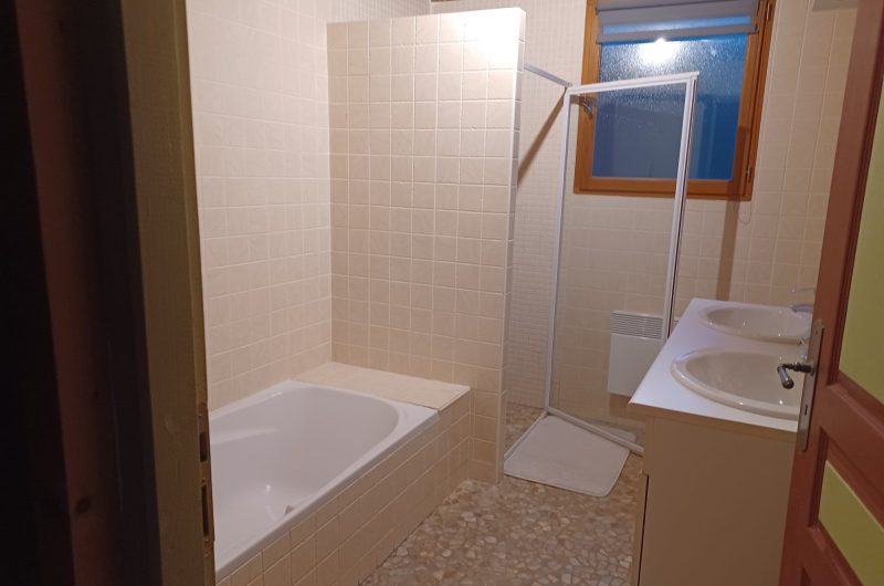 2023_EYR_Chalet en haut de la colline009©Mme Laborde