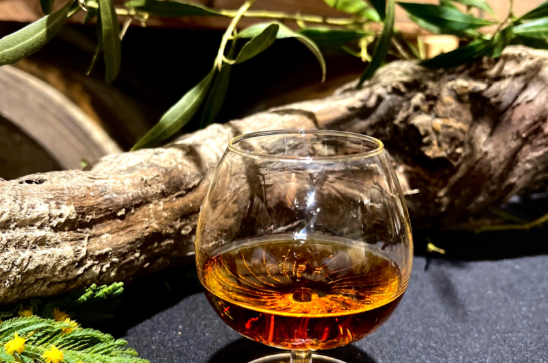 2025 – BOUR – Domaine de Berdet – Verre d’Armagnac – ©Domaine du Berdet (2)