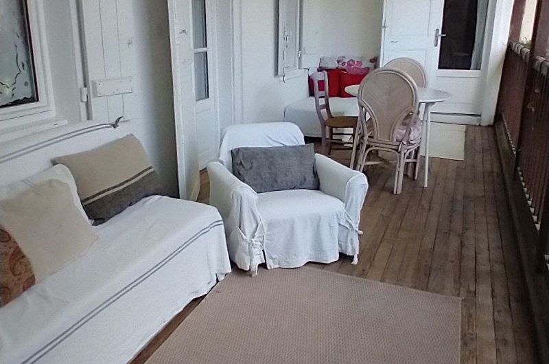 2025 – LABA – Le Chalet – Balcon – ©Le Chalet