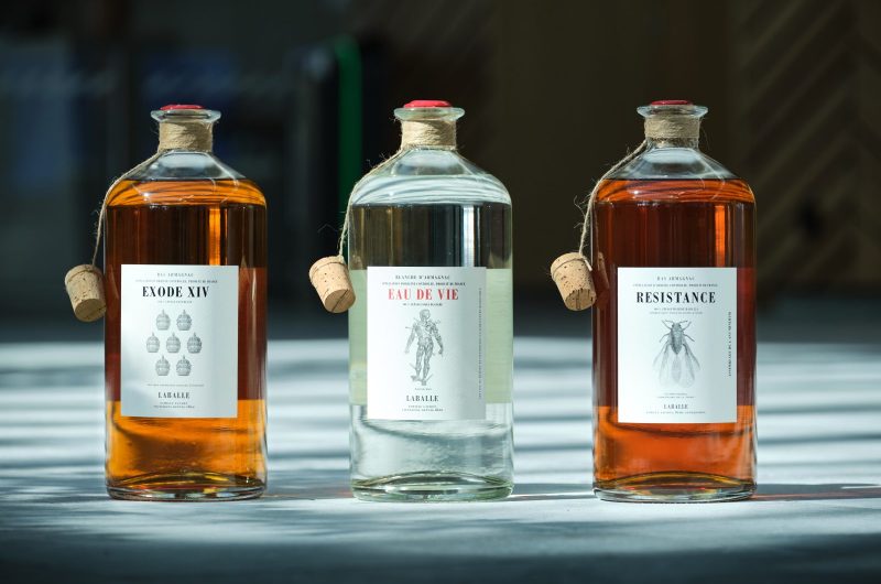 2025 – PARL – Domaine de Laballe – Bouteilles Exode XIV, Blanche & Résistance – ©Domaine de Laballe
