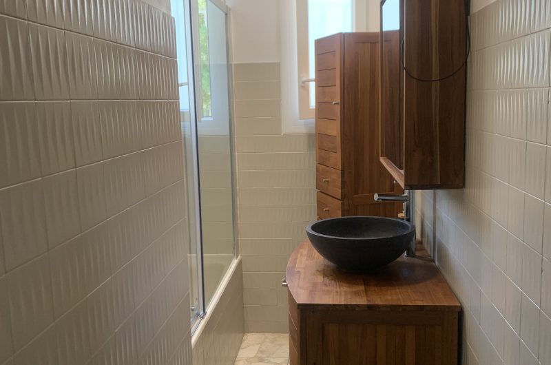 25. salle de bain 1er étage