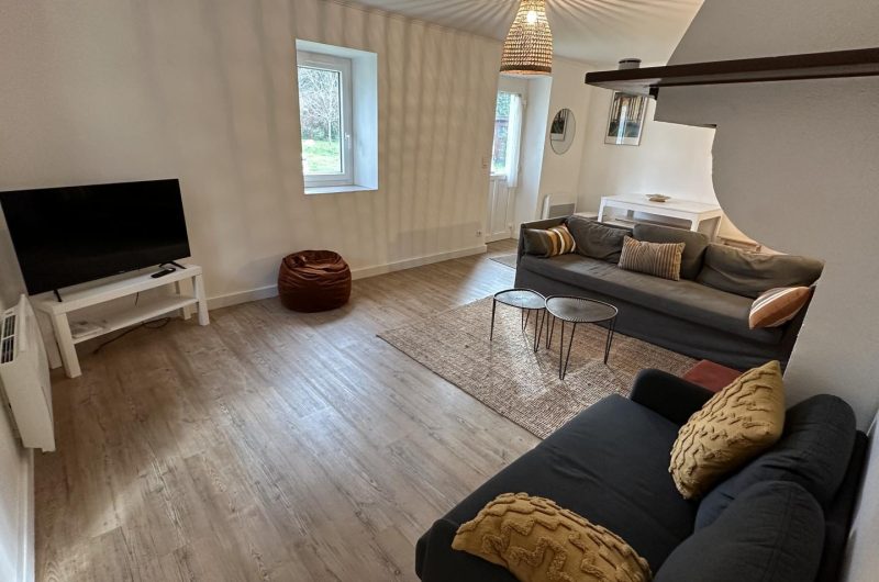 380811-3_10852_f71c7f727b844fbc407ed422d7ffe0d3