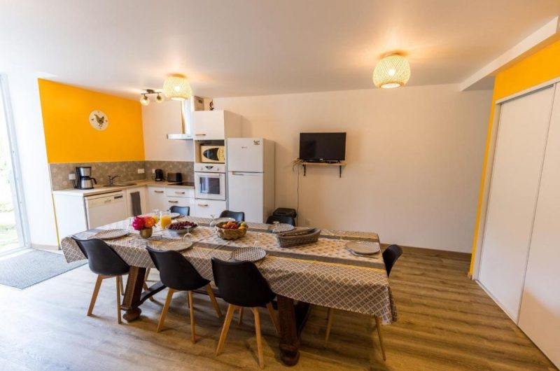 453314-10_20578_7c4a1cc09c93a87dc814bbcb940912ad