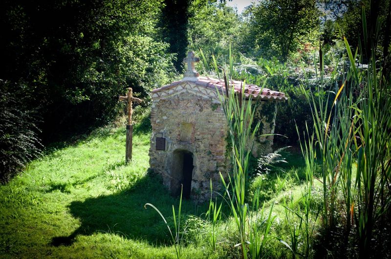 667603-laglorieuse-ymanioski-3r