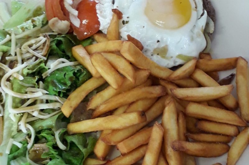 667618-snack-festif-salade