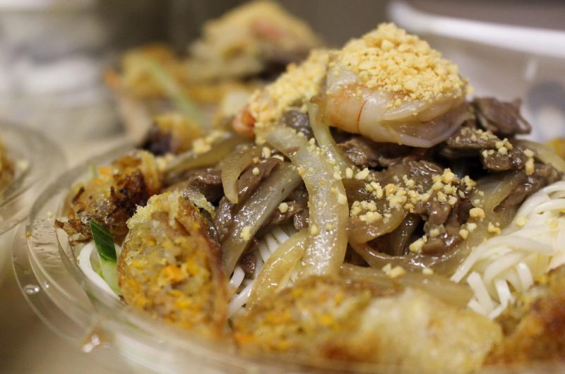 678769-restaurant-baramey