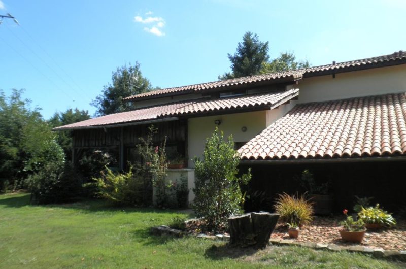 808254-gite-ferme-le-poulet