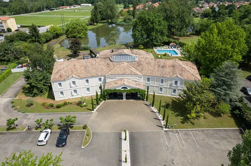 865645-hotelrenaissance-remibedora-lapb-6