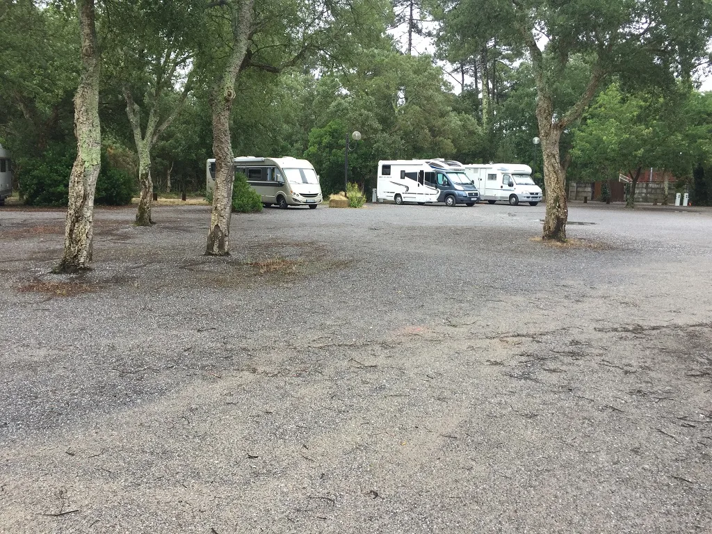 Aclarar átomo ladrar Aire de camping-car CAMPING-CAR PARK en LABENNE OCEAN | Tourisme Landes