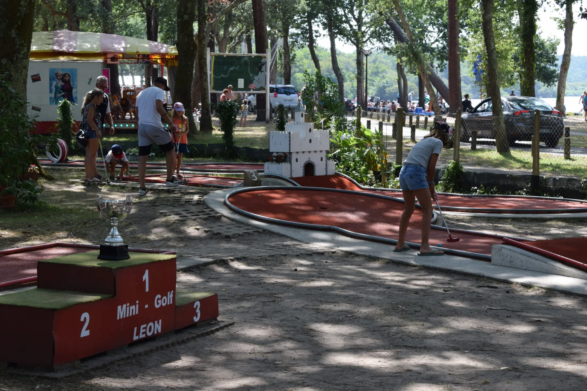 CLNT – LEON – Mini golf (8)