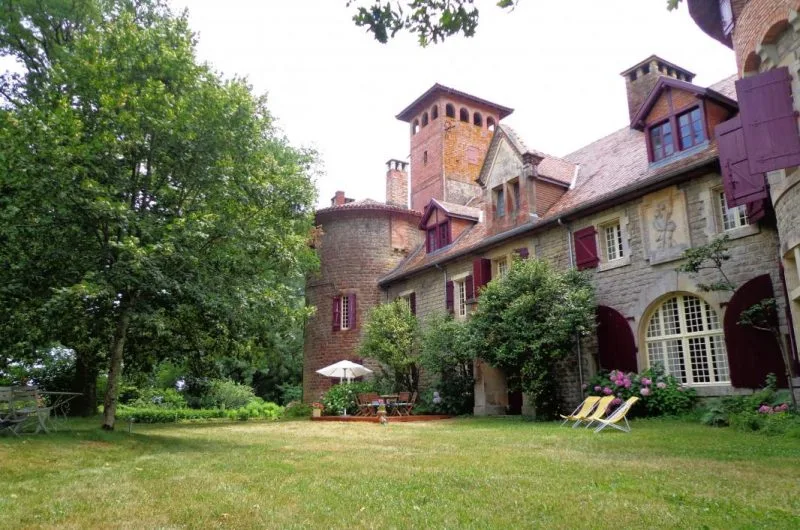 Carbonel Sournia Taule – entrée jardin©Gîtes de France