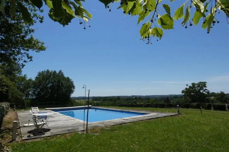 Carbonel Sournia Taule – piscine vue coteaux