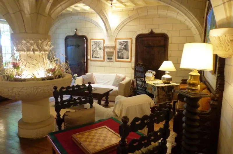 Carbonel Sournia Taule – salon entrée jeux