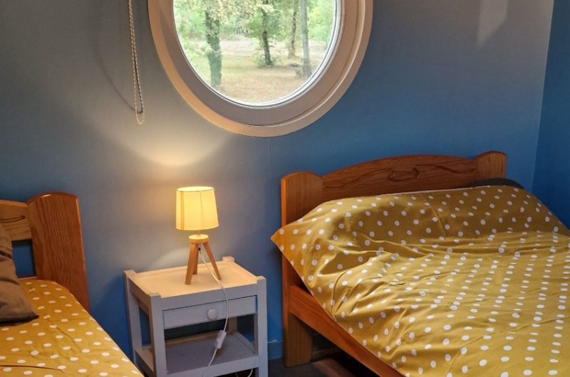 Chambre étage 2 lits