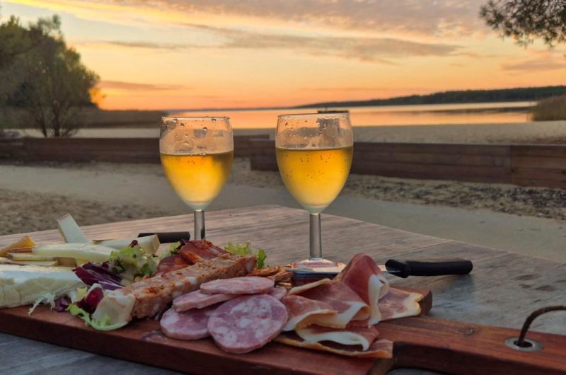 Chez Madame coucher de soleil Ok(1)