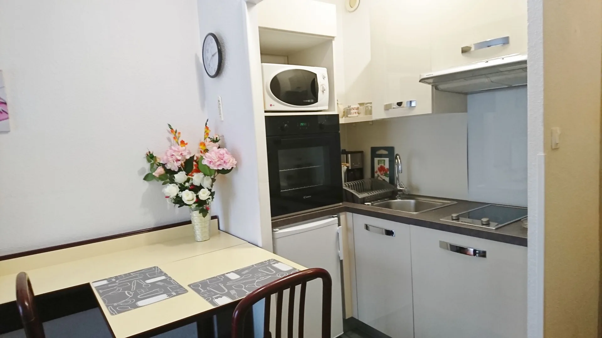 DSC-0198-f33c7a4d74844a9ca45c7192cf4b400b