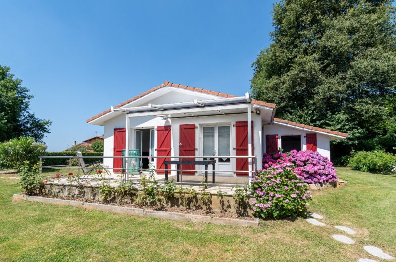 Dehez 2 – jardin et terrasse
