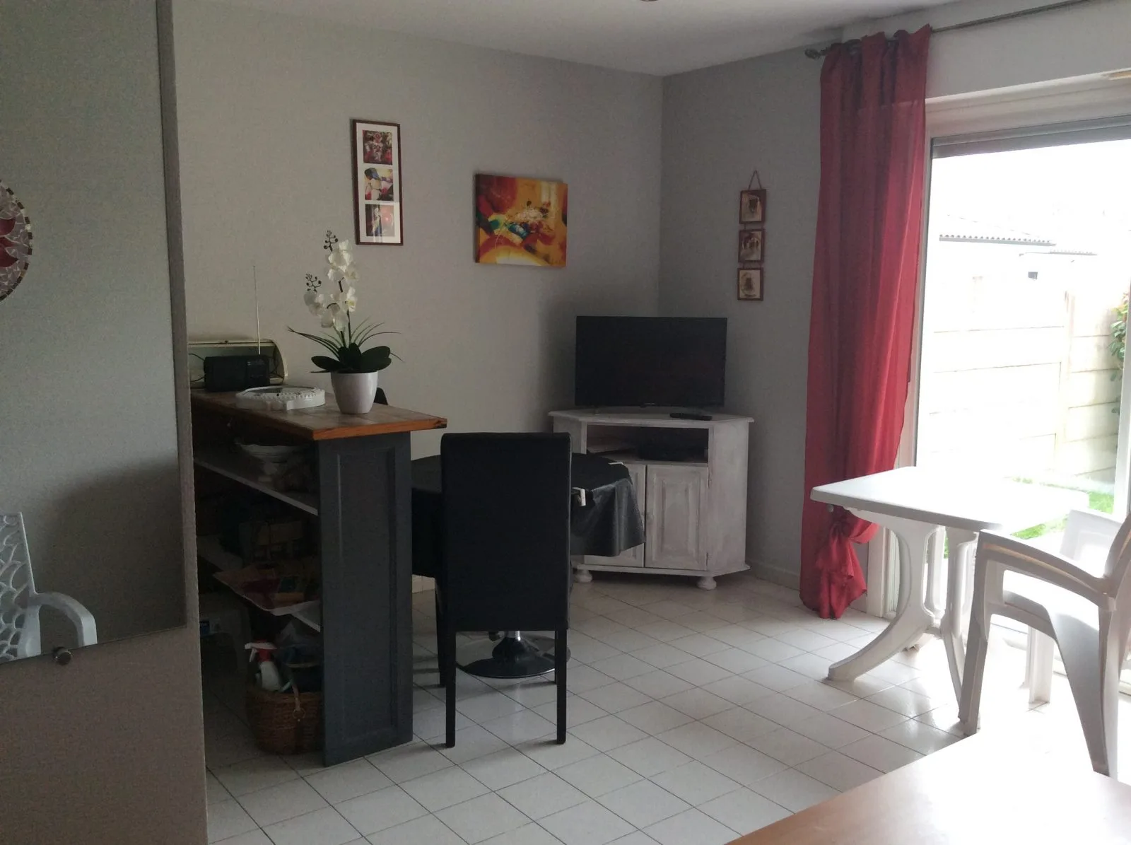 E269886C-D6C1-4FE0-99E7-84FFA6F42E29