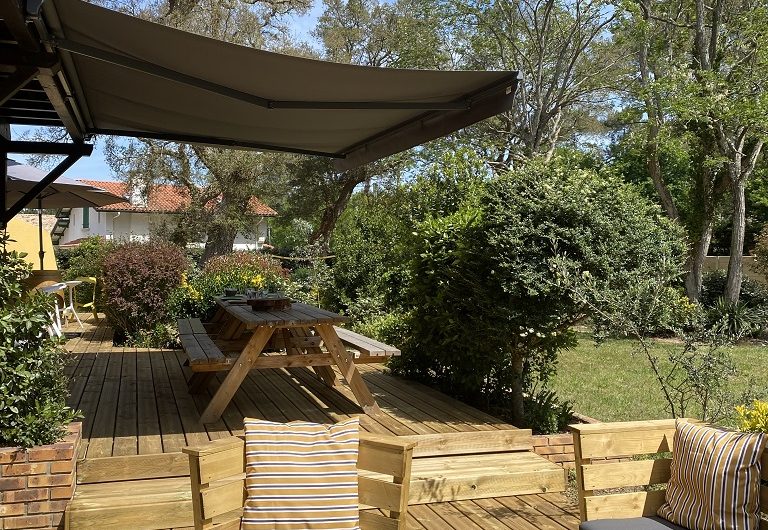 E90F1DE2-9420-4C8B-894C-97B539EC2473