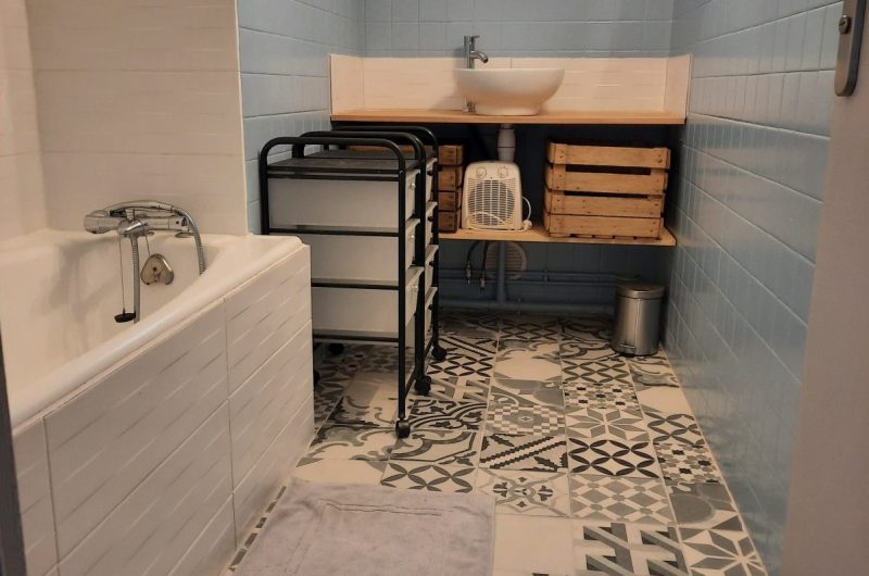 ETAGE – Salle d’eau-min