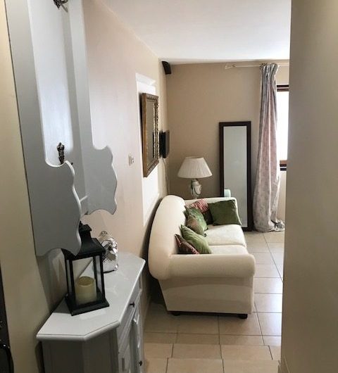 EntréeChambre-LeGrandLarrocq