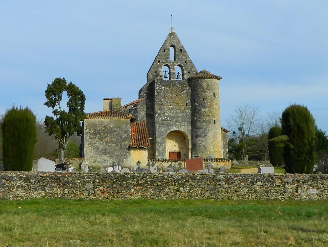 Escalans – Eglise Saint Jean Baptiste – Façade