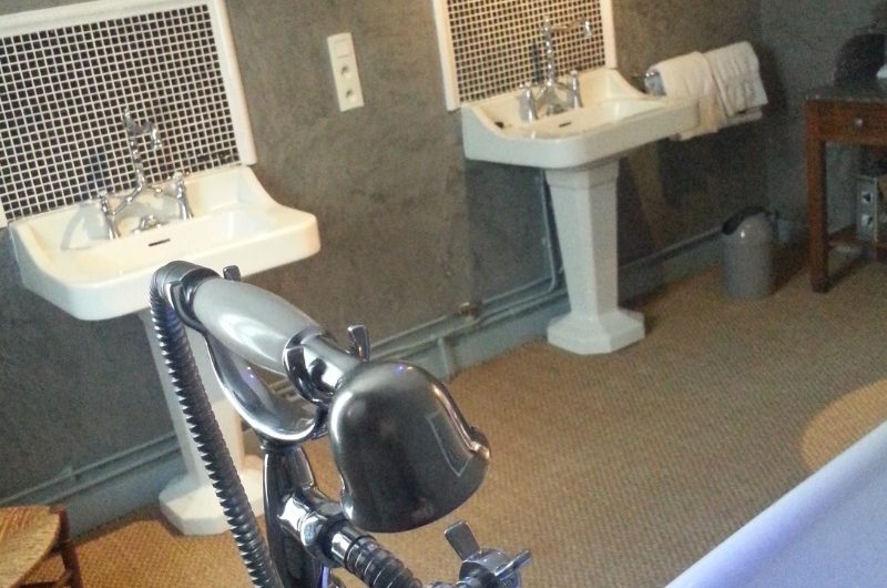 HLOAQU040NOWBFX1-b14