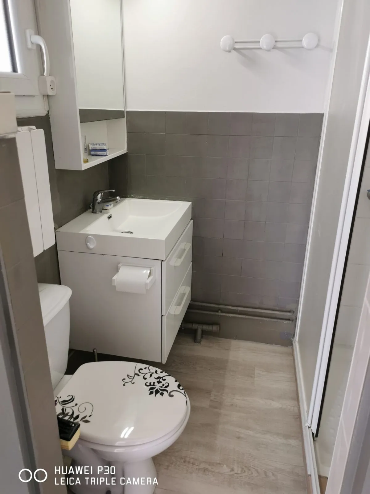 IMG-20210528-155548-resized-20210529-014834750