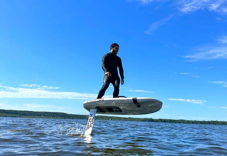 LEON_FOIL IN LANDES (8)