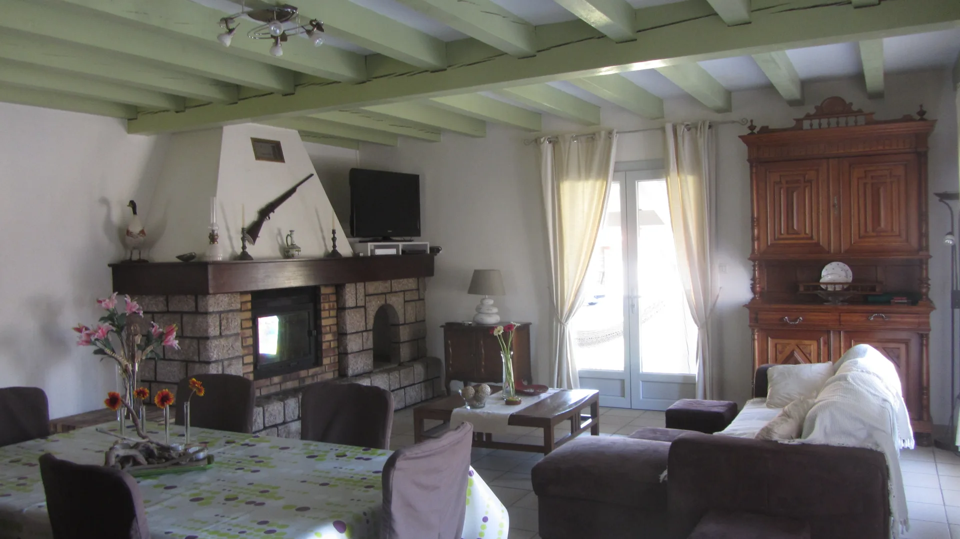 LEON_Saubion Denis_salon