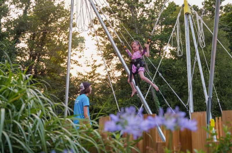 camping-biscarrosse-trampoline-la rive-ciela-village 2