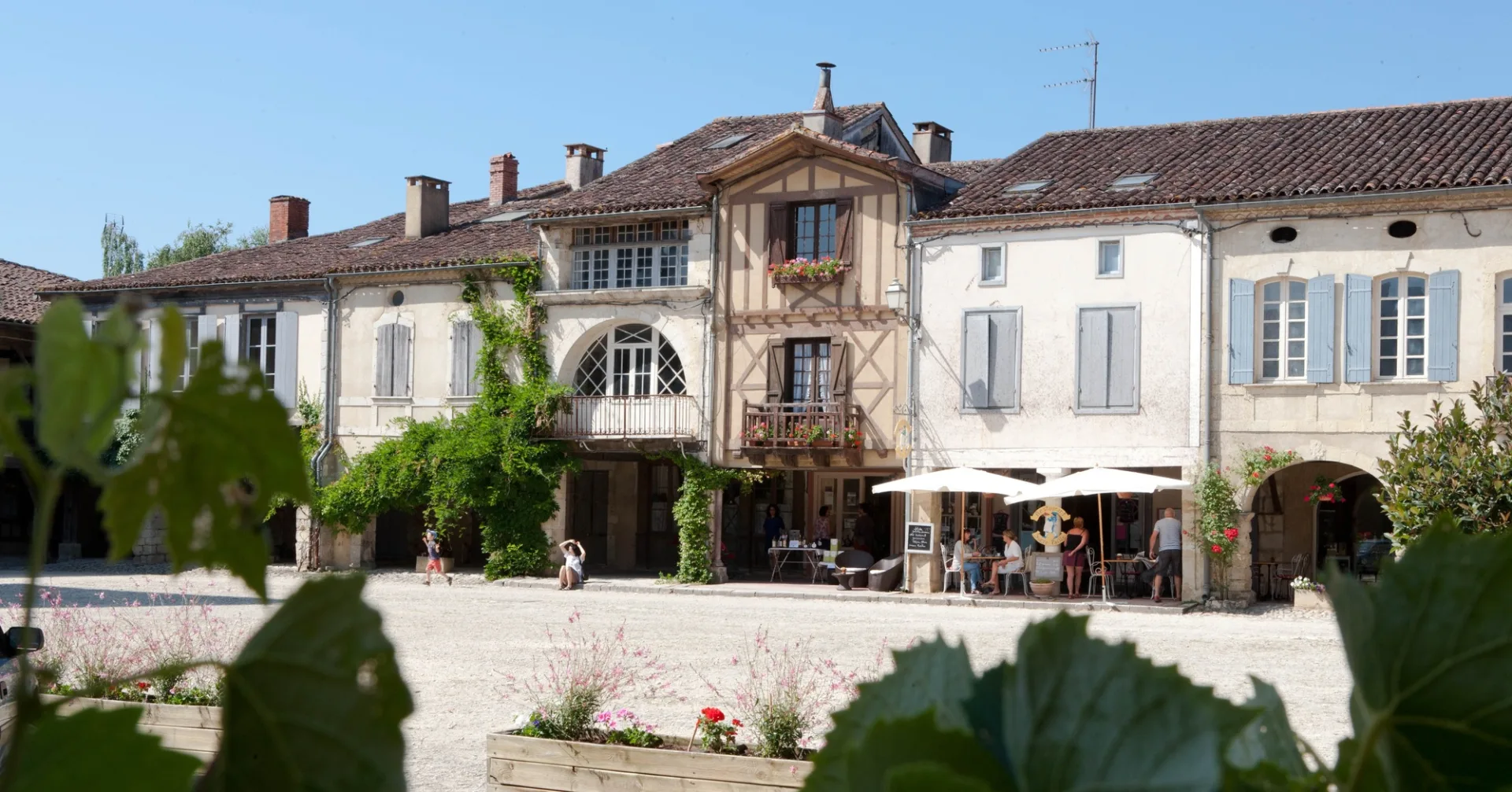 Labastide d’Armagnac – Place Royale (3)