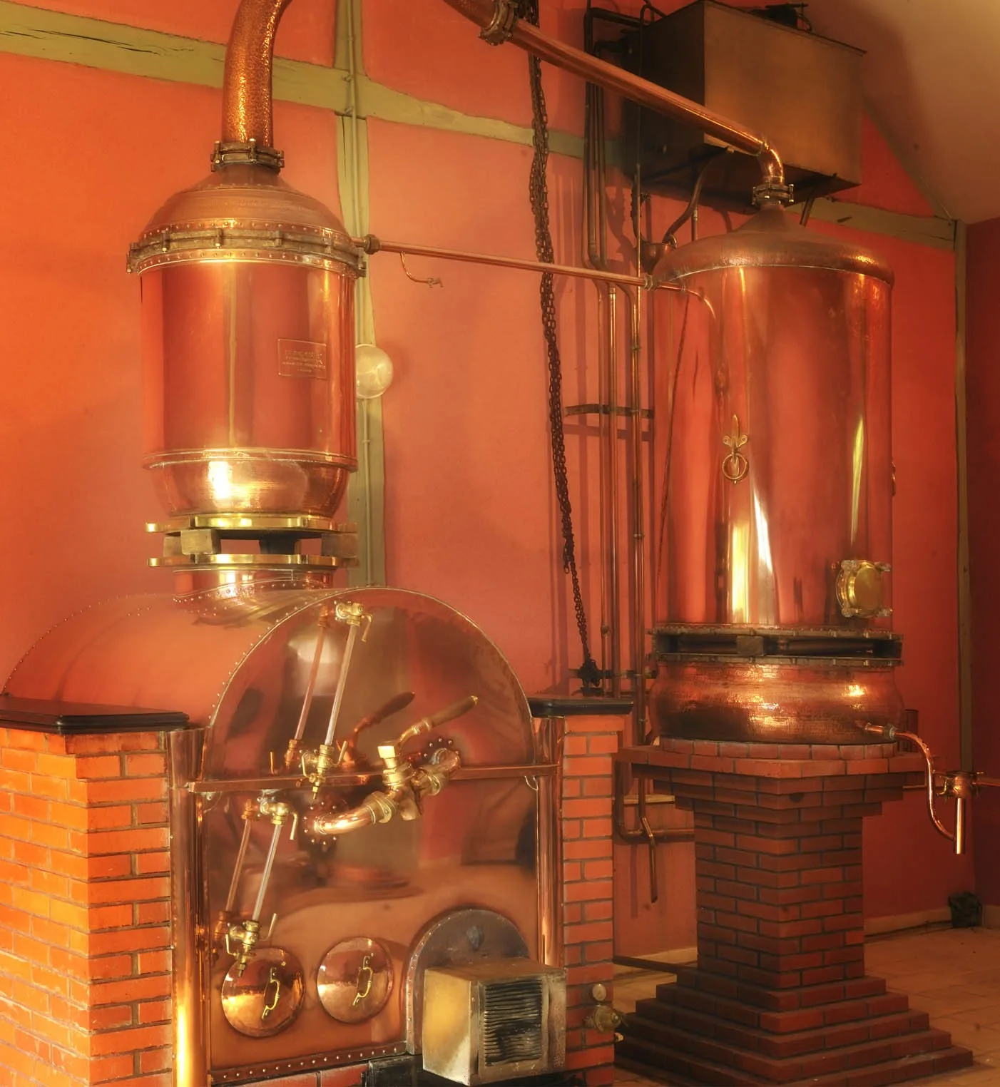 Labastide d’Armagnac – Producteur  – Domaine de Boingneres – alambic (2)