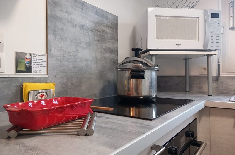 Les Albizias 13-14 – cuisine (10)