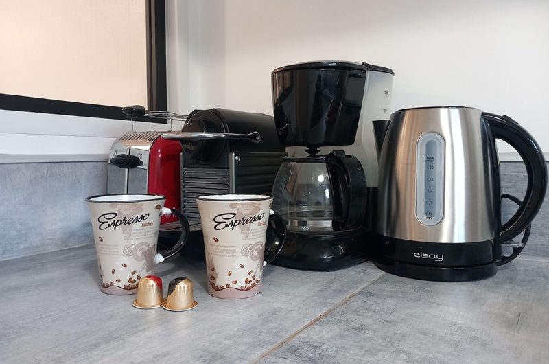 Les Albizias 13-14 – cuisine (11)