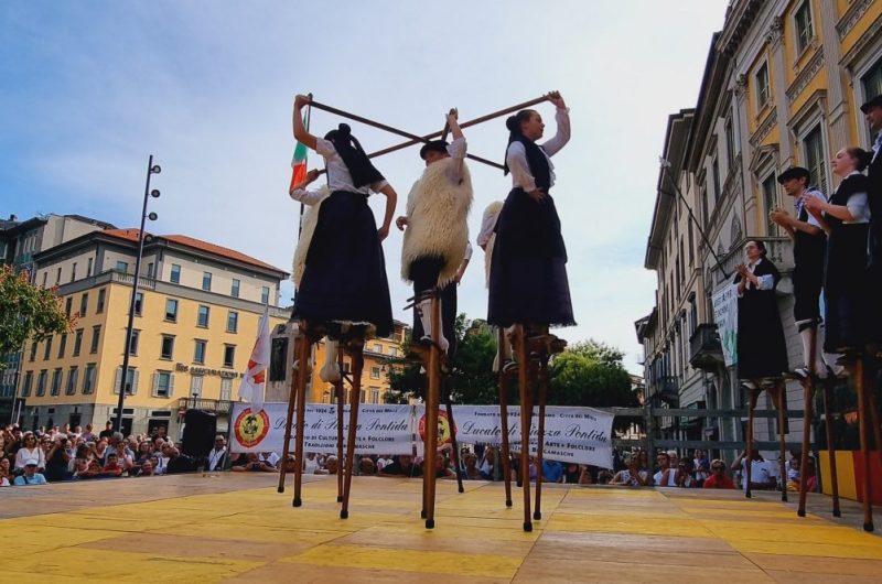 Les Hérons des Lacs danse2