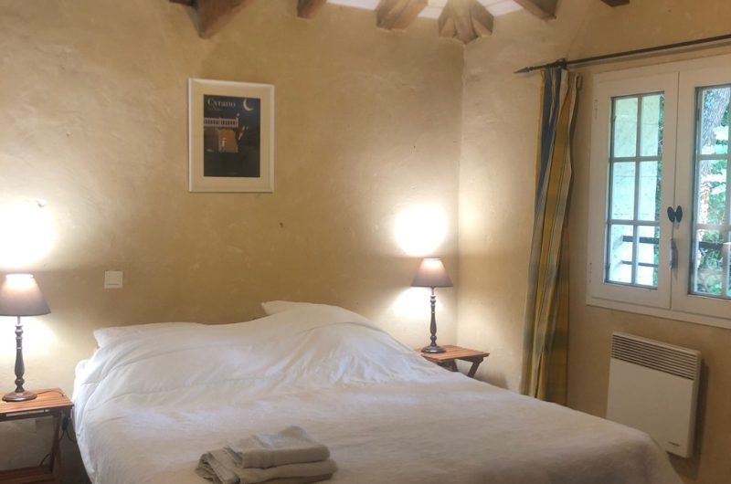 Lit double chambre rdc Domaine Palumbo