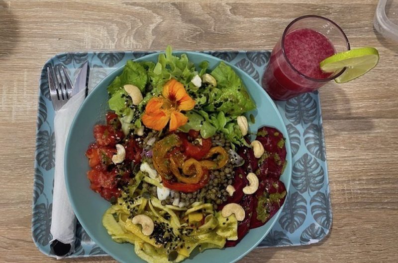 MESSANGELES CAFE BOUTIQUE MESSANGES