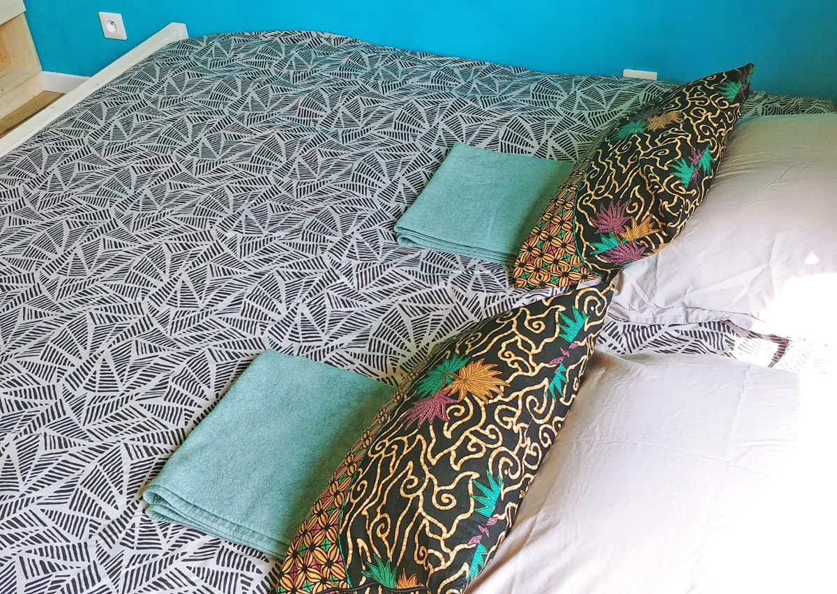 Mandago-Surf-Home-Kingsize-