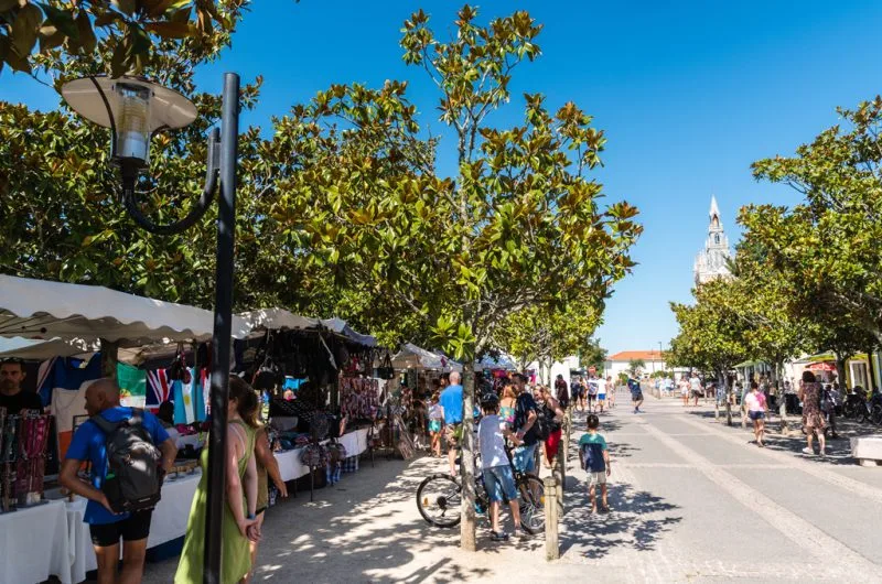 Marché saisonnier Lit-et-Mixe-3666-Yohan_ESPIAUBE