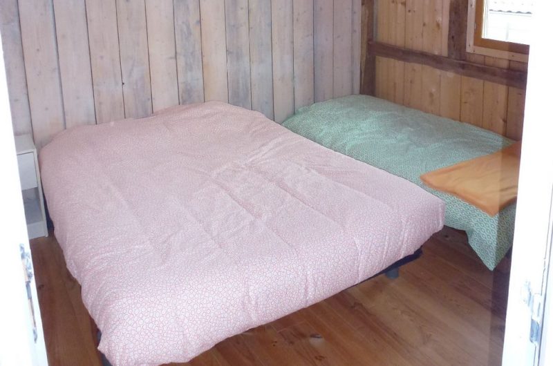 Moreau-Sanguinet-meublé-grange chambre4