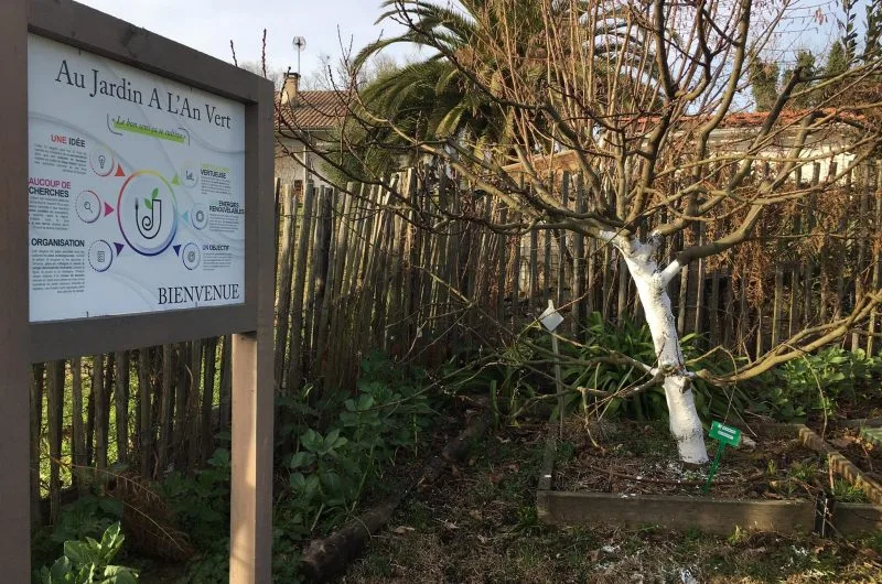 Panneau accueil © Musée du Fruit