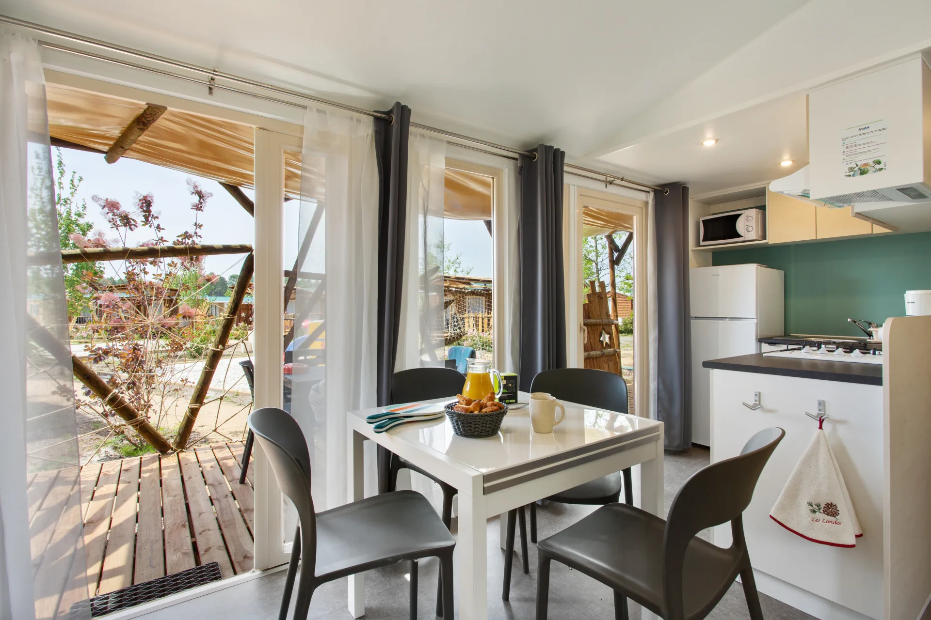 RESORT-DE-RAOUL-HD–6-