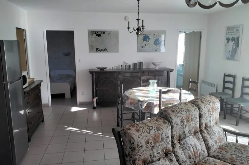 STJU_GILABERT Charles_Int (3)