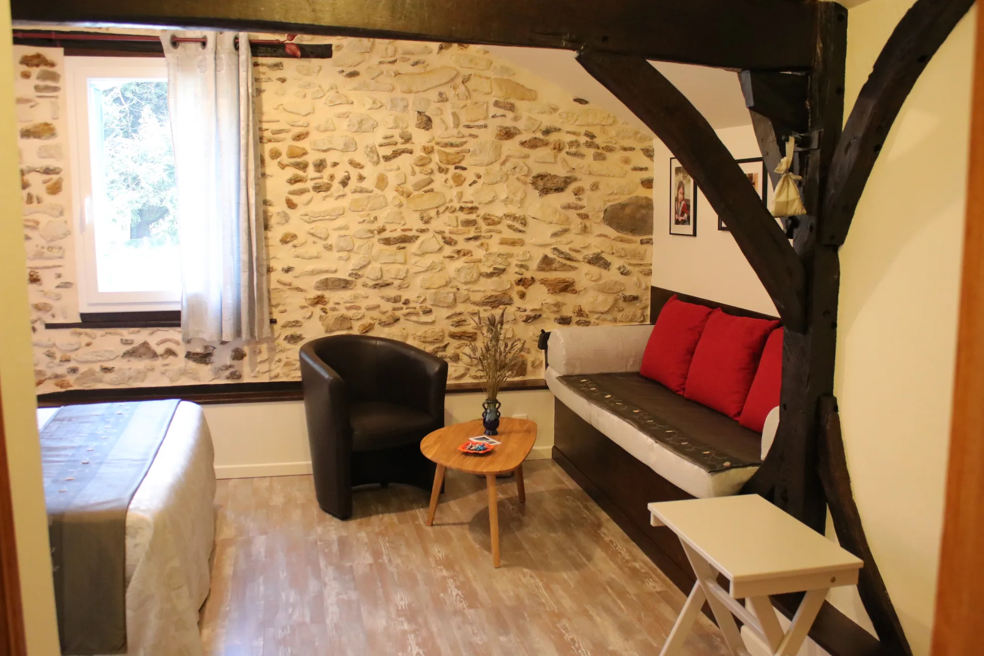 Sargaillon-Chambre04-Pouillon