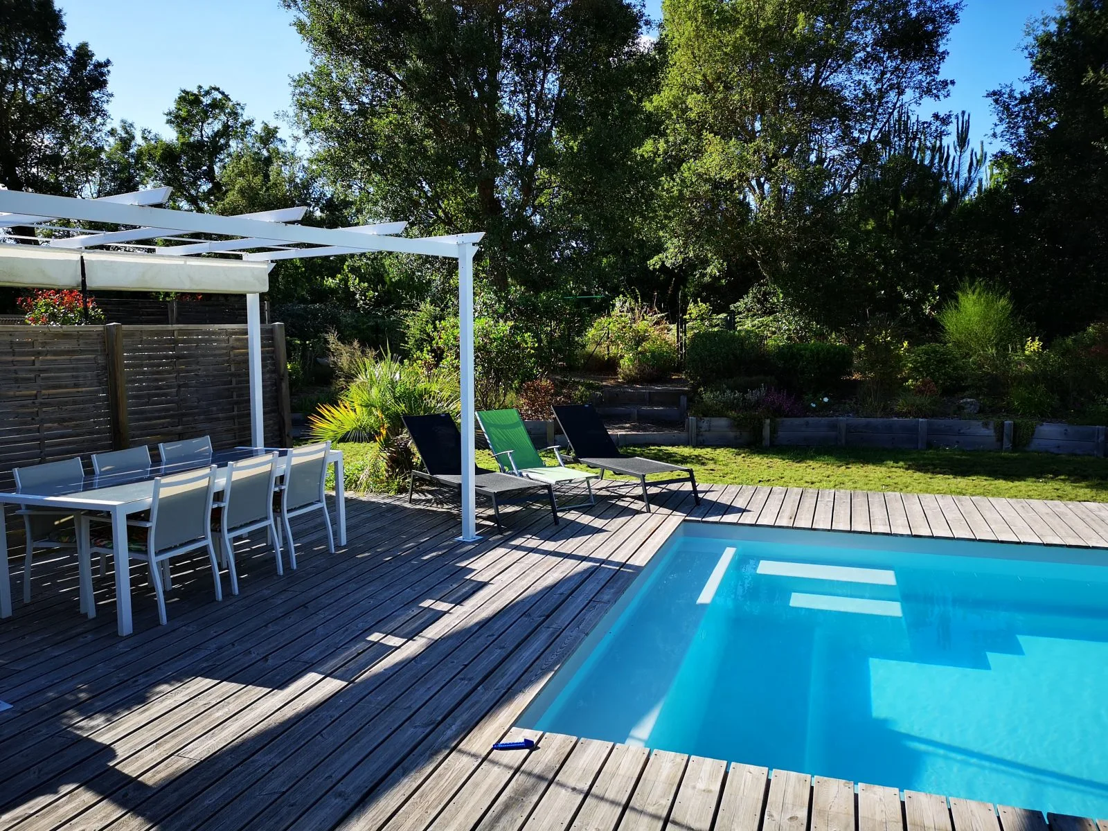 a PISCINE JARDIN PERGOLA (002)
