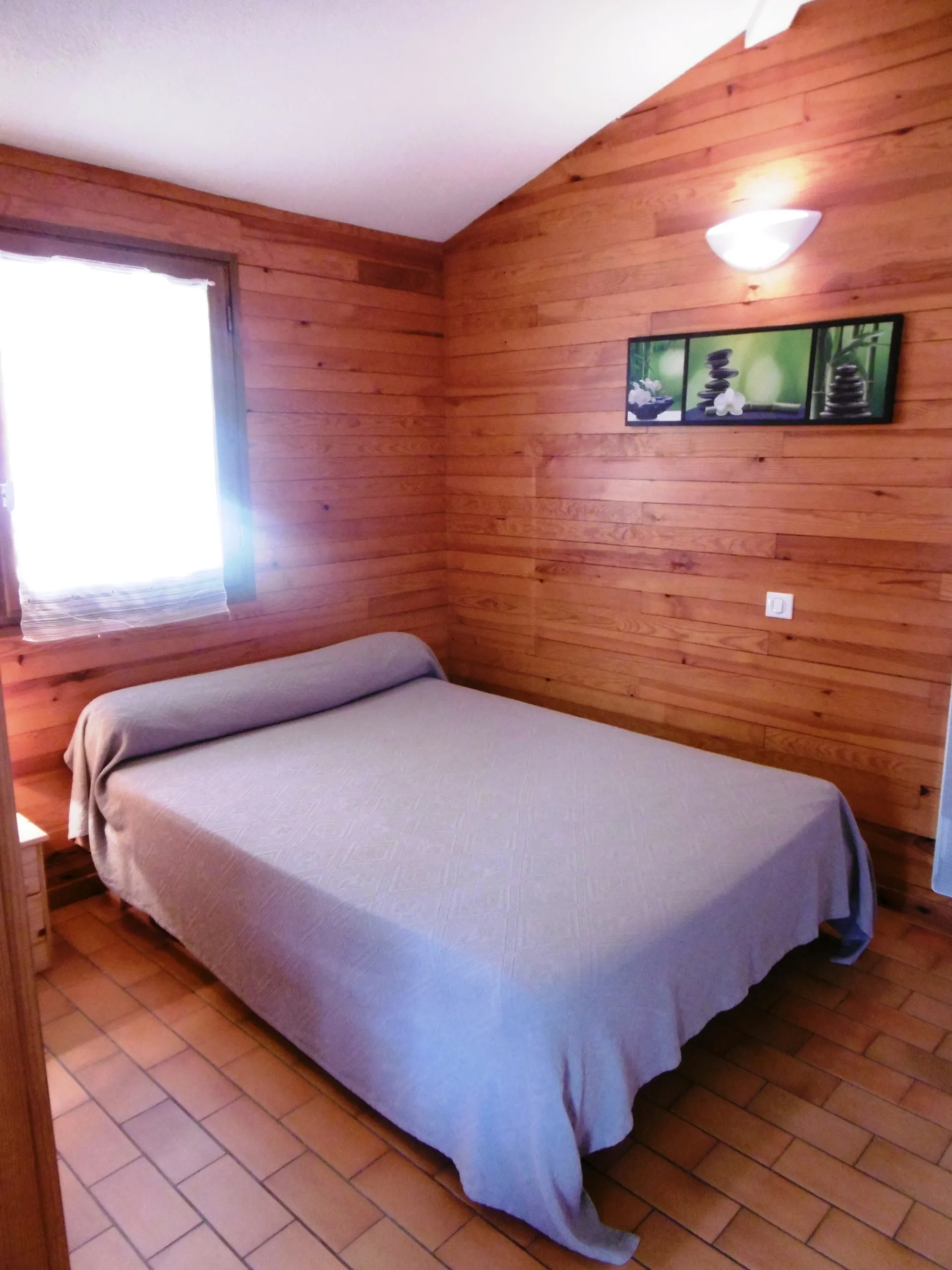 chambre-2-gite-aubepine-brocas-les-forges-landes-de-gascogne-gites40-10217